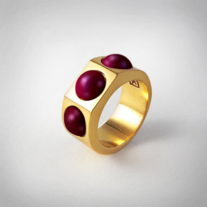 egyedi eljegyzési gyűrű